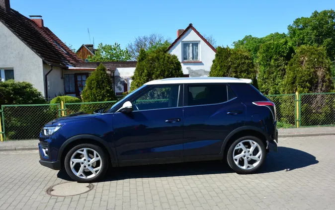 ssangyong tivoli łobez SsangYong Tivoli cena 49000 przebieg: 63000, rok produkcji 2021 z Łobez